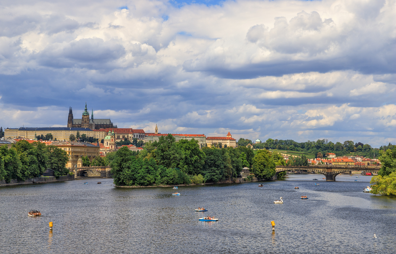 Пражское лето