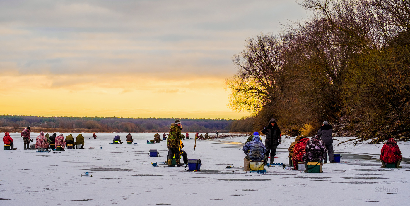 Собрались порыбачить.