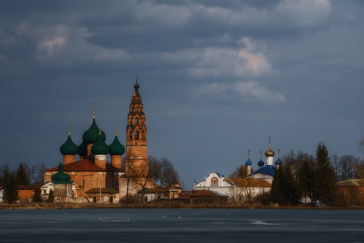В селе Великое...