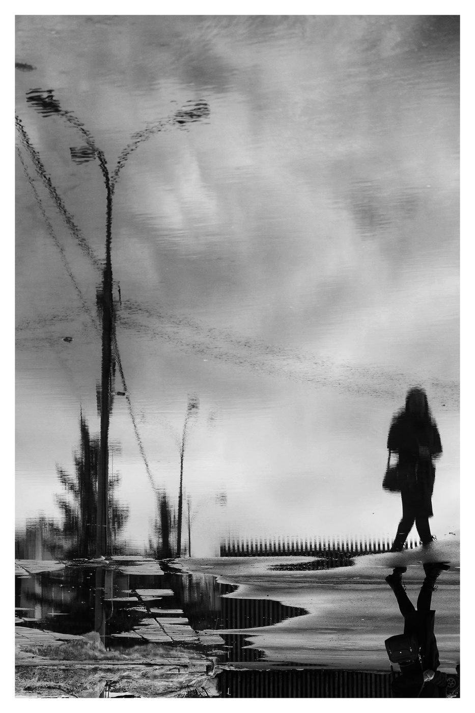 Идущая в Отражение.