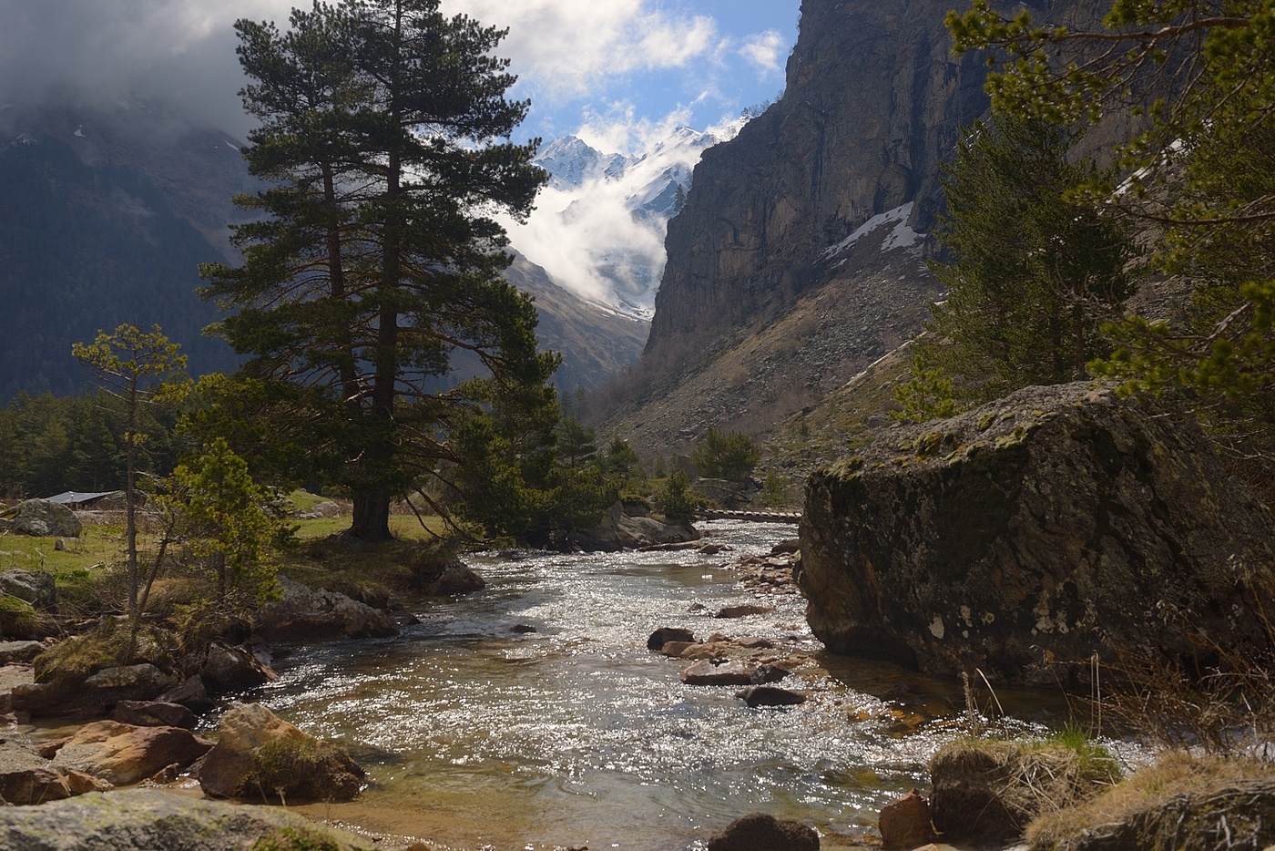 Весна в горах