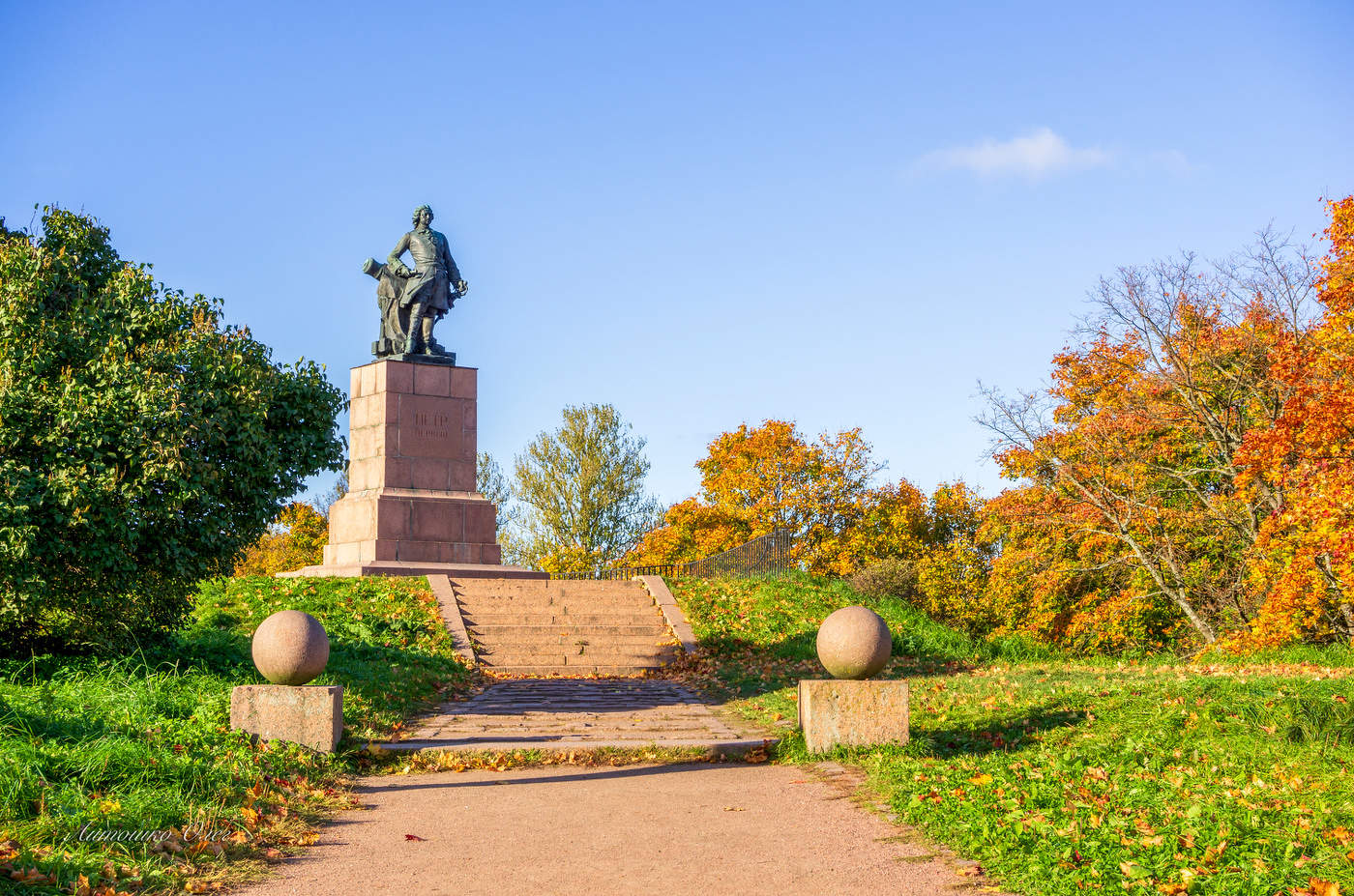 Осенний вечер в городе Выборг.