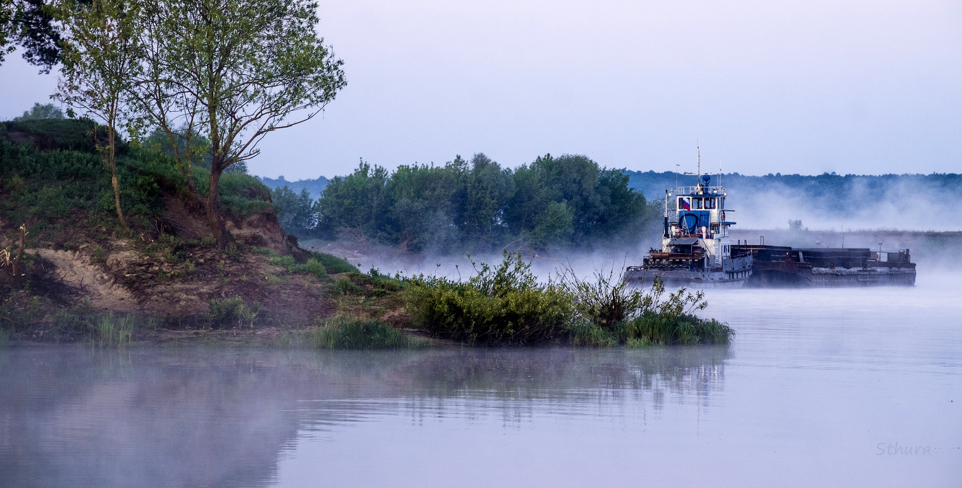 Буксир на Оке.
