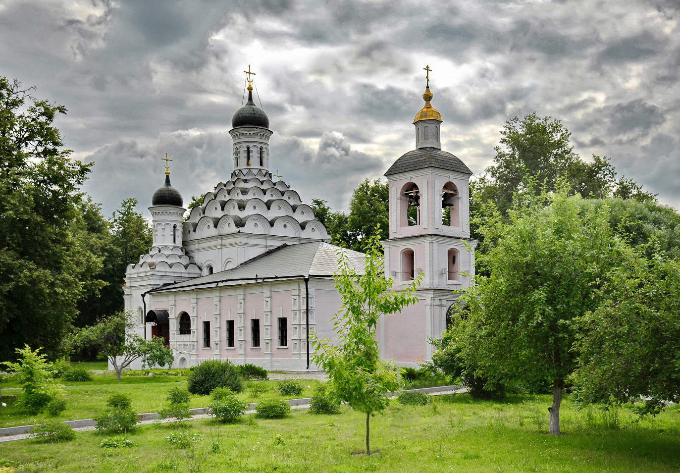 Храм Живоначальной Троицы в Хорошёве