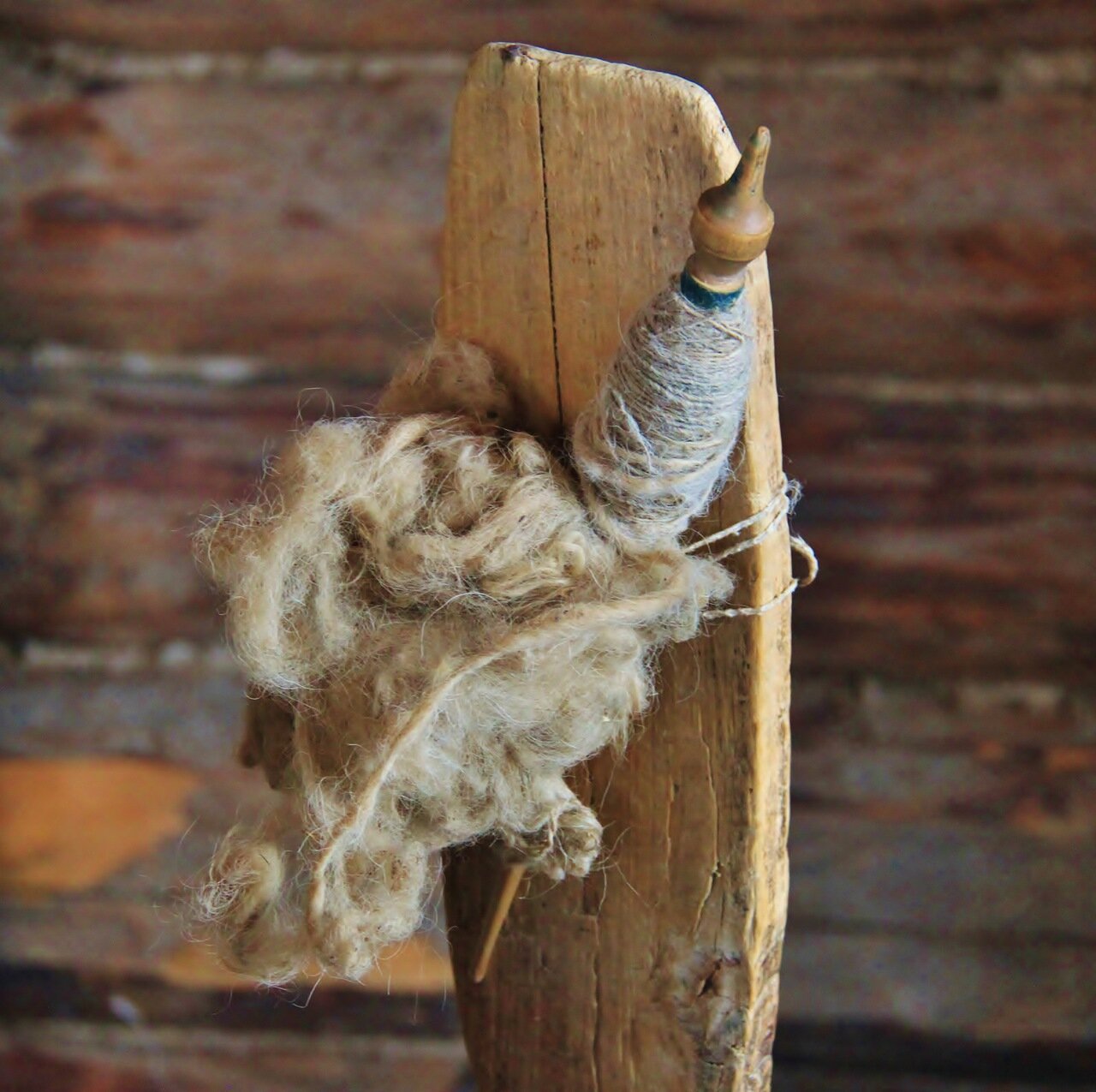 Кому носочки шерстяные связать?