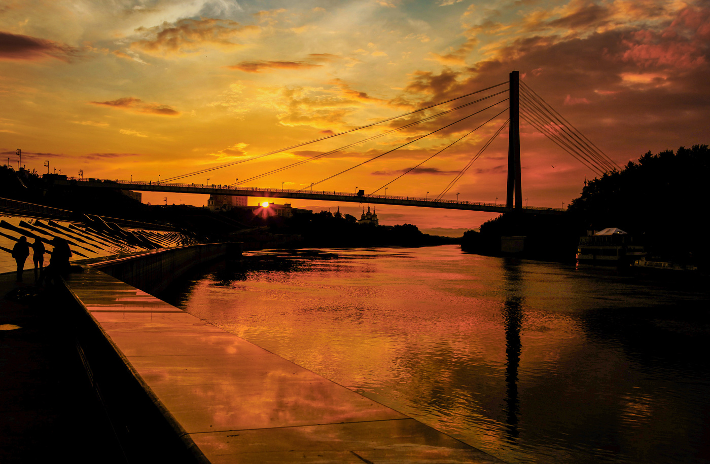 Вечер на Туре.