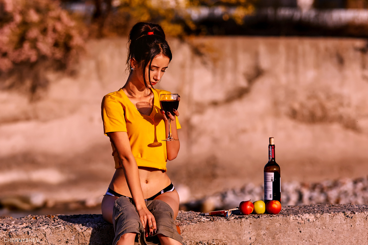 из альбома "упавшее Солнце". яблоки Евы.