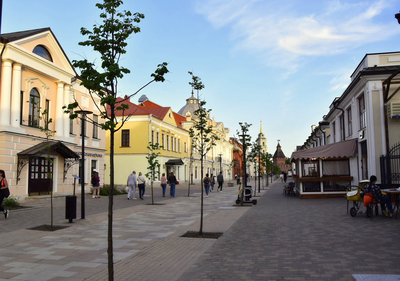 Вечер на улице Металлистов