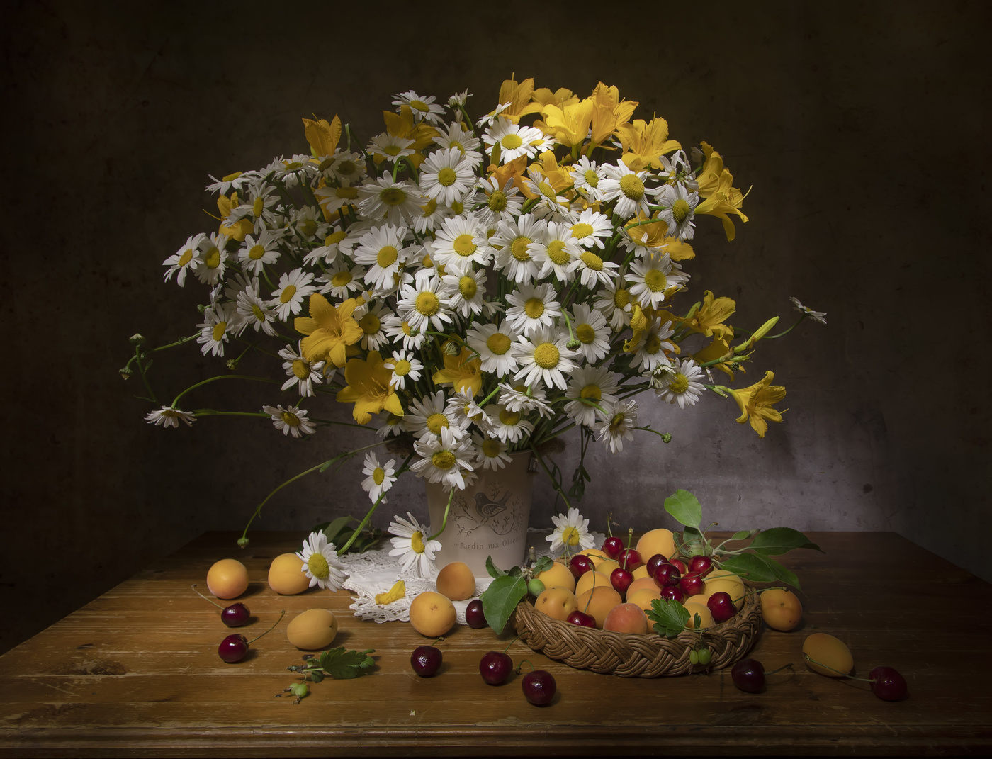 Время ромашек и черешни...