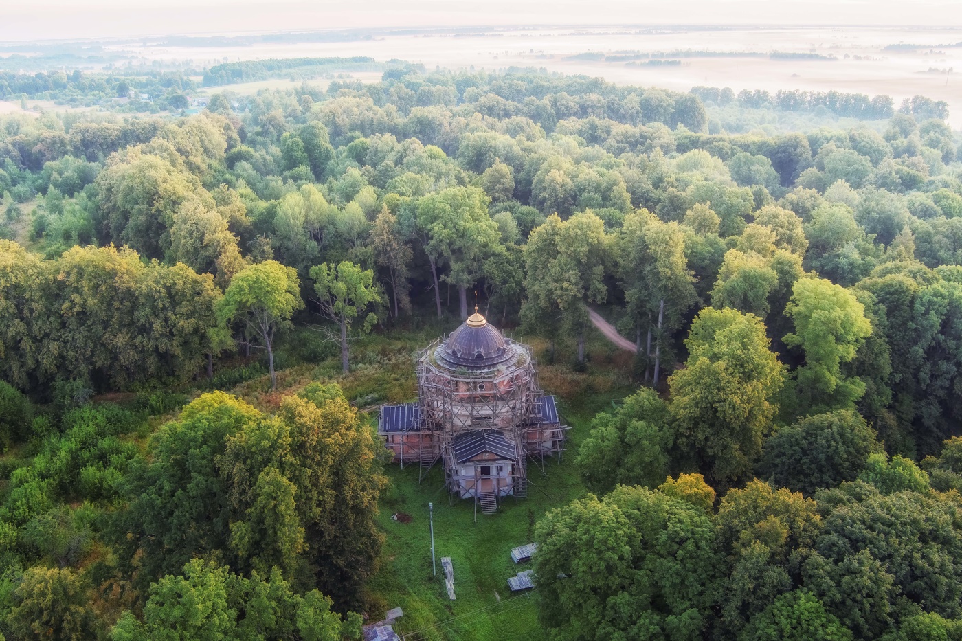 Церковь Покрова Пресвятой Богородицы.