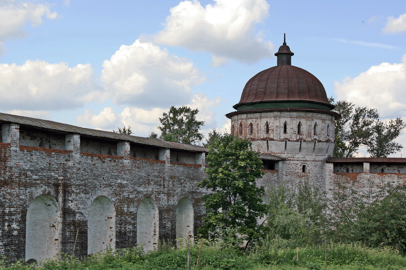 Стены, повидавшие немало...