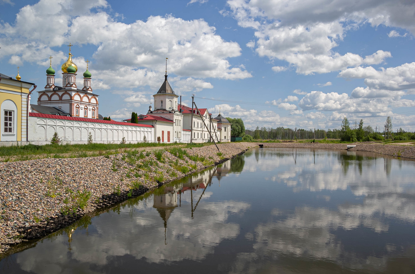 Июньский полдень