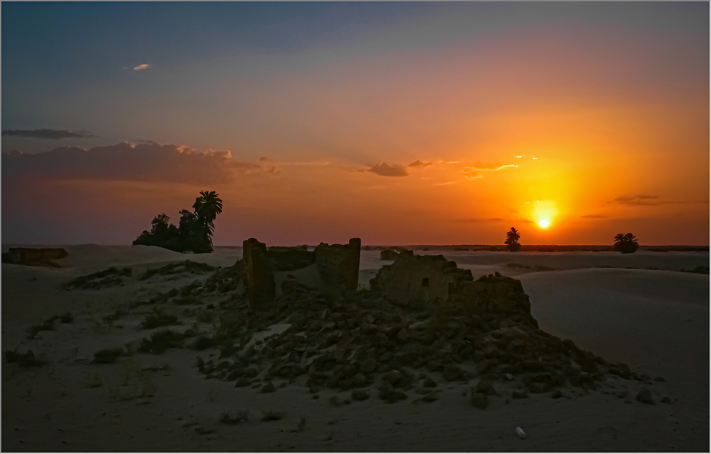 Закат в пустыне
