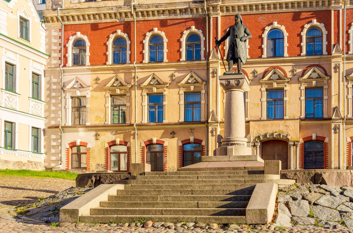 Осенний вечер в городе Выборг.