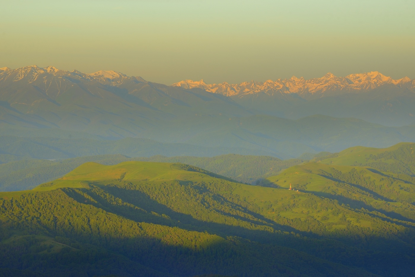 Рассвет в горах