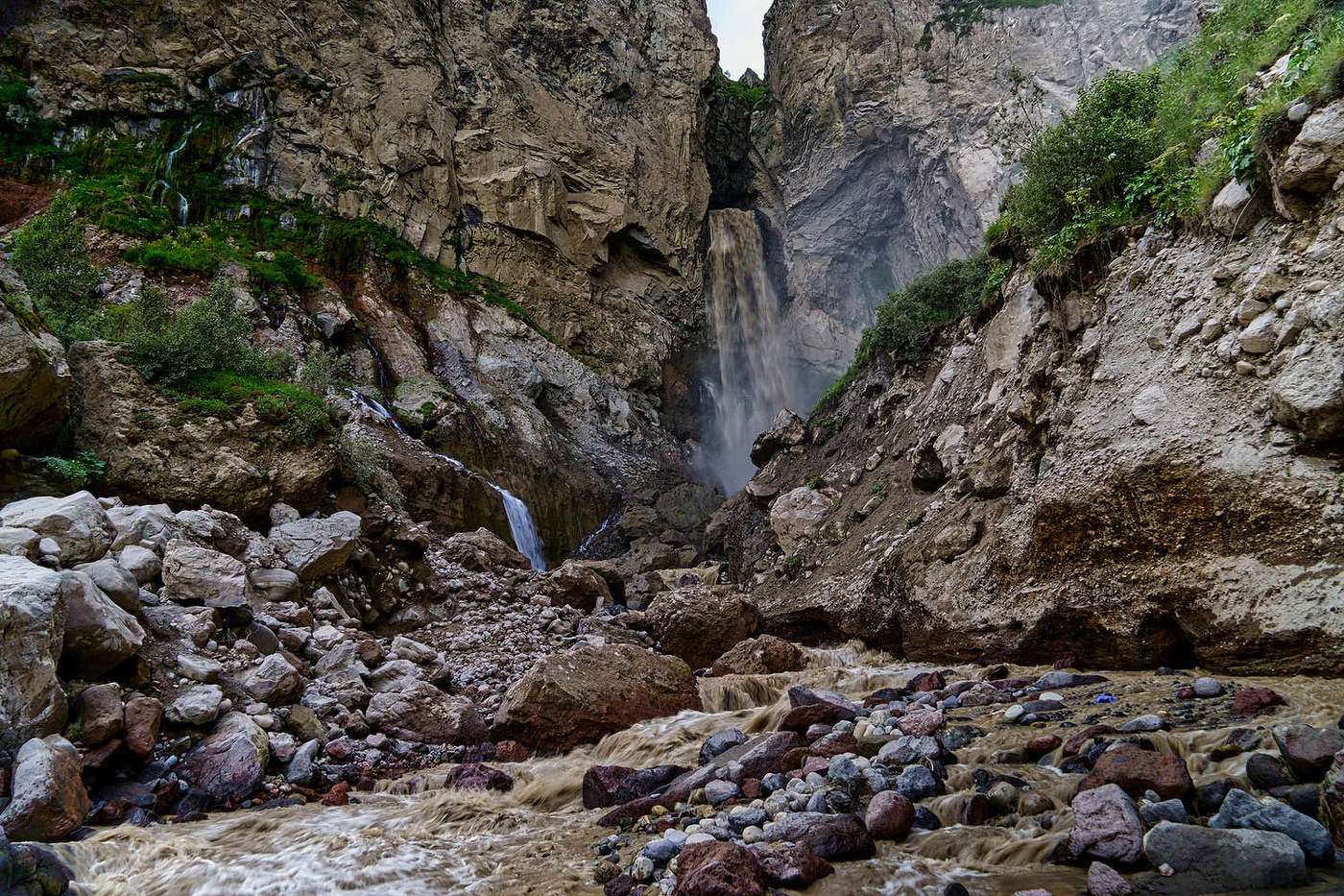 Водопад Сылтран