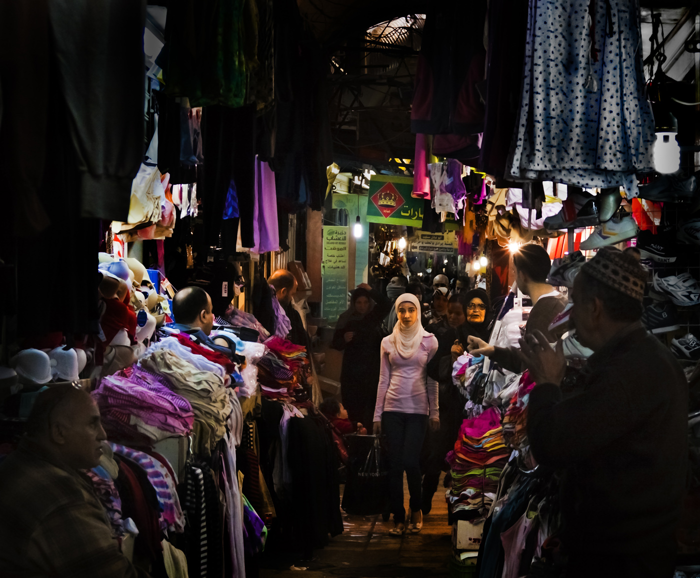 Обитатели земли обетованной - 12