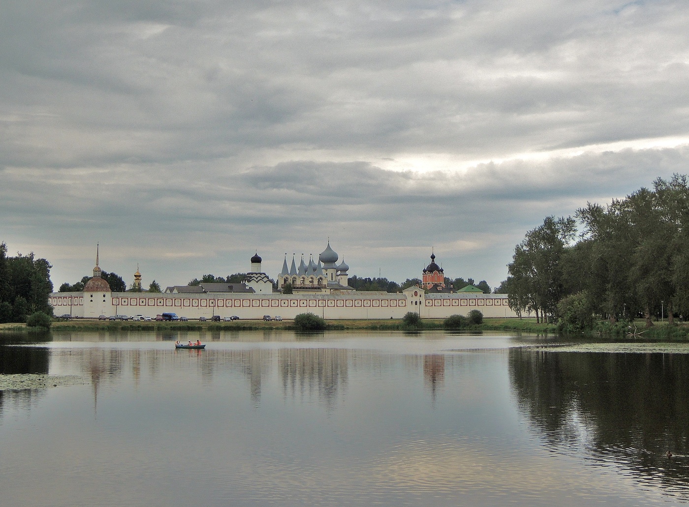 Тихвинский Богородичный Успенский монастырь