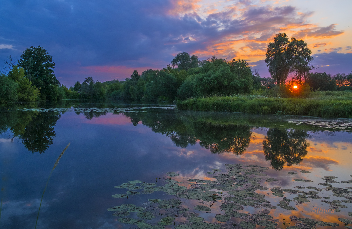 Закат на Омуте.