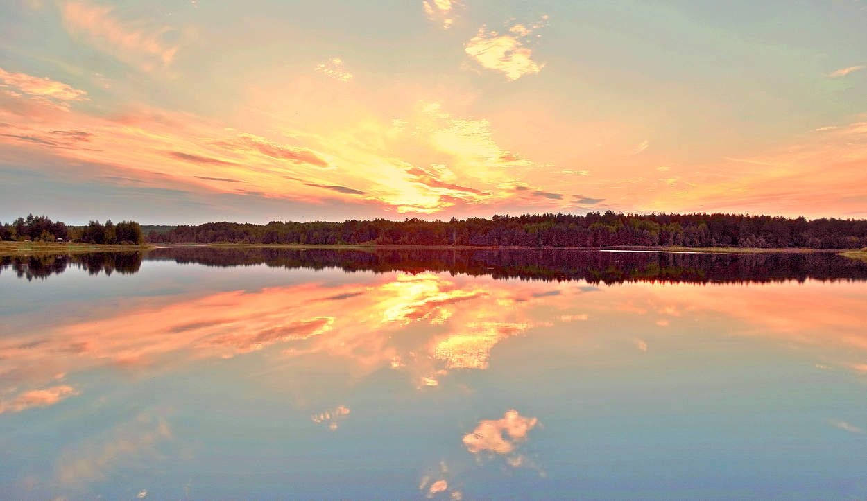 Тихая вечерняя заря