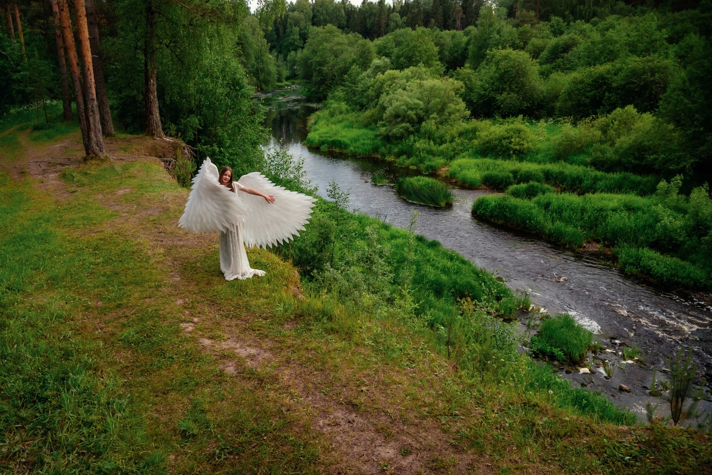 Берег Комёлы