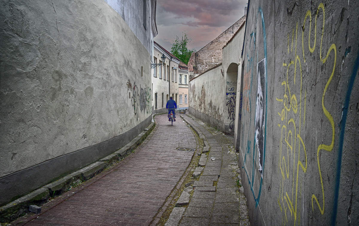 Одинокий велосипедист