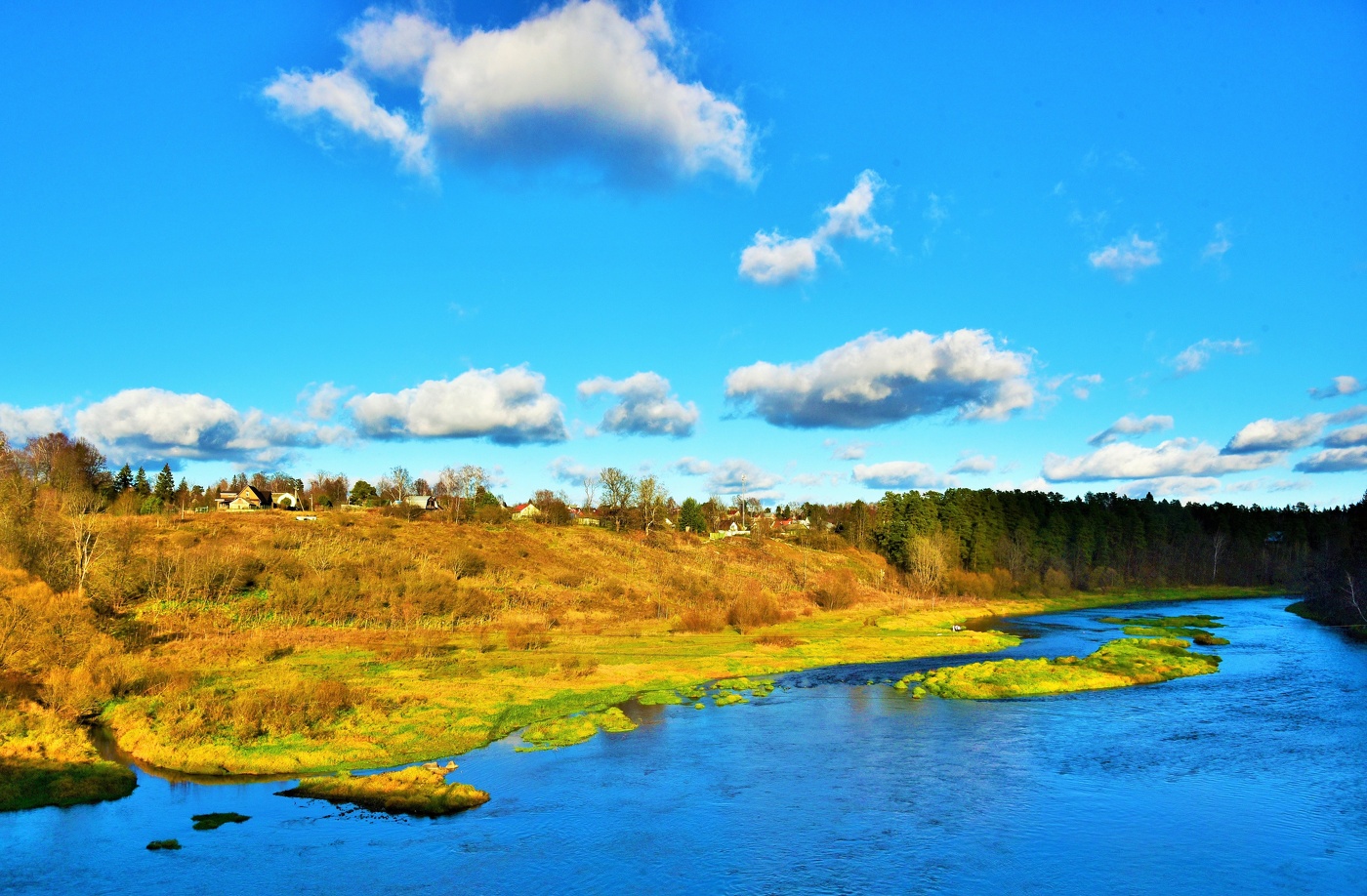 "Медлительной чредой нисходит день осенний..."