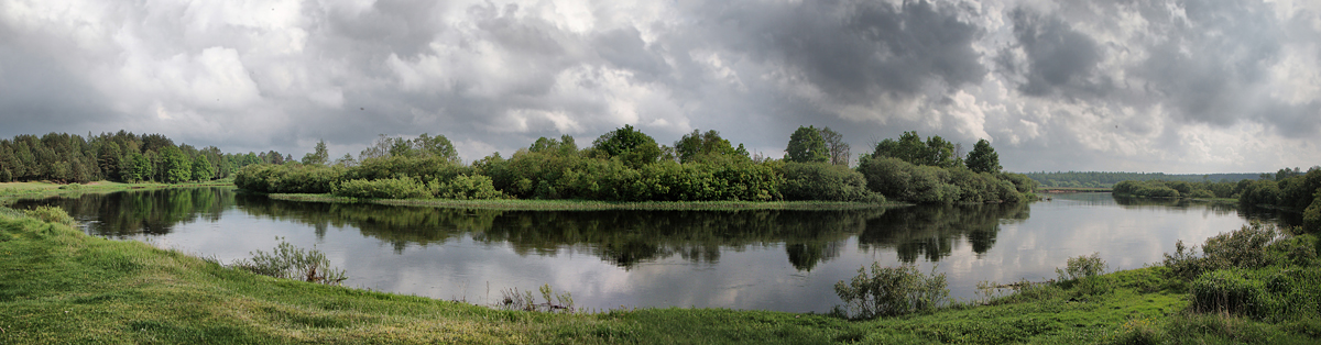 ...................Речная улыбка....................