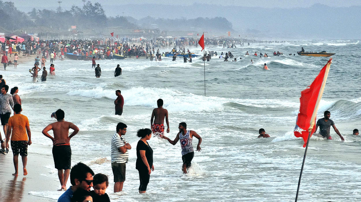 Море, стихия и люди