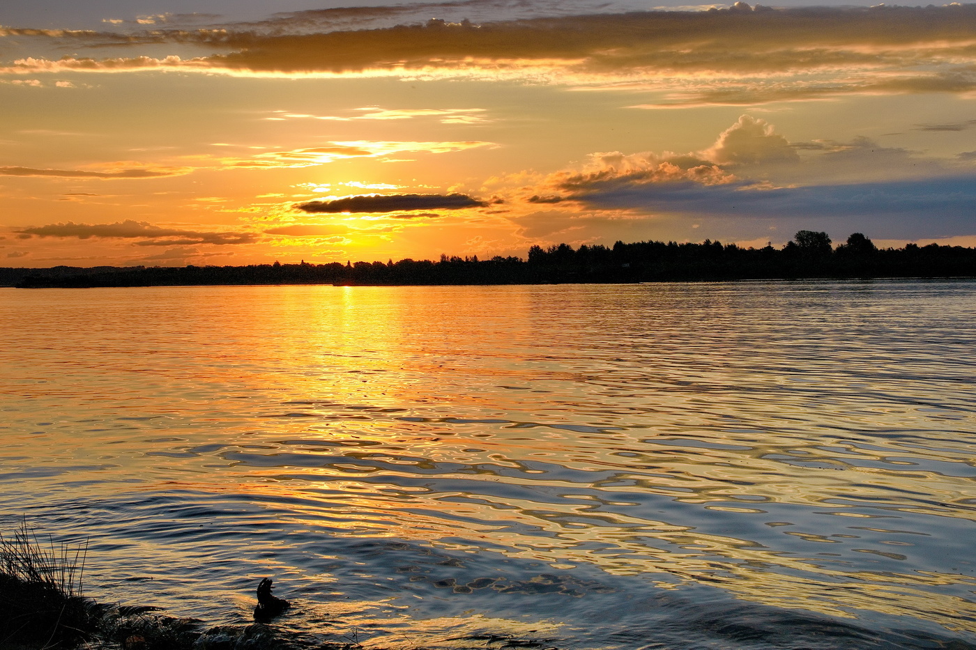 **Тёплый вечер.*