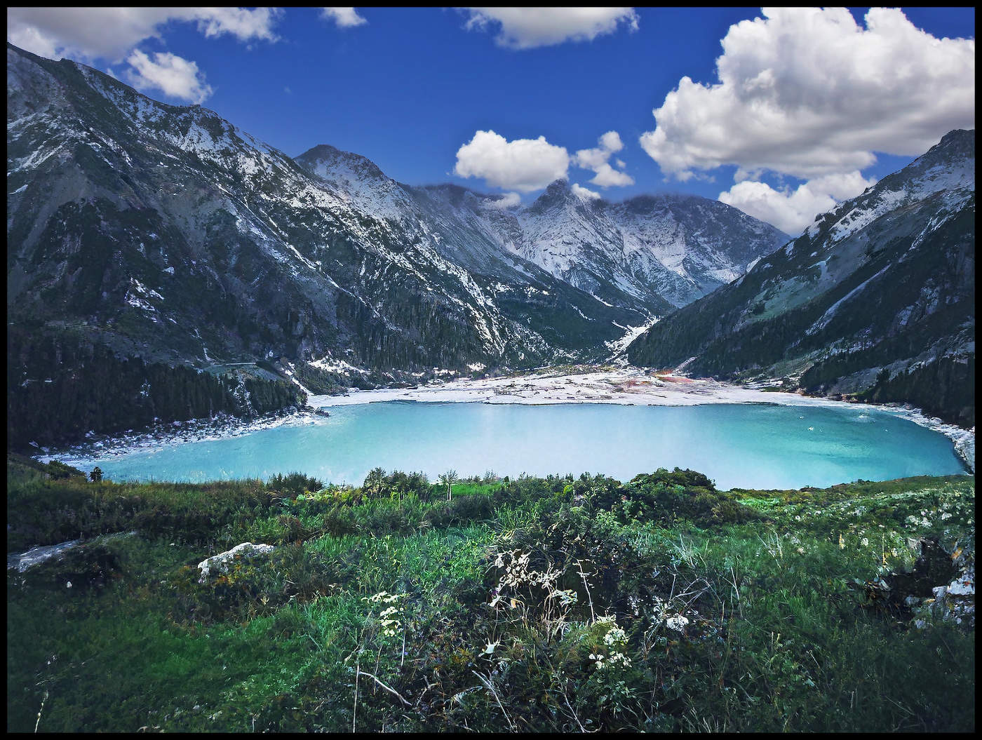 Горное озеро