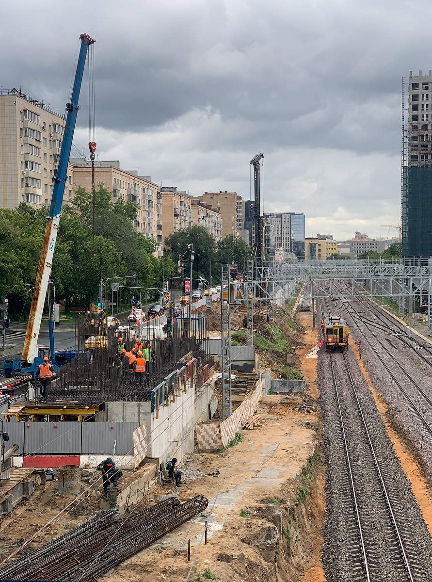 что-то строим...