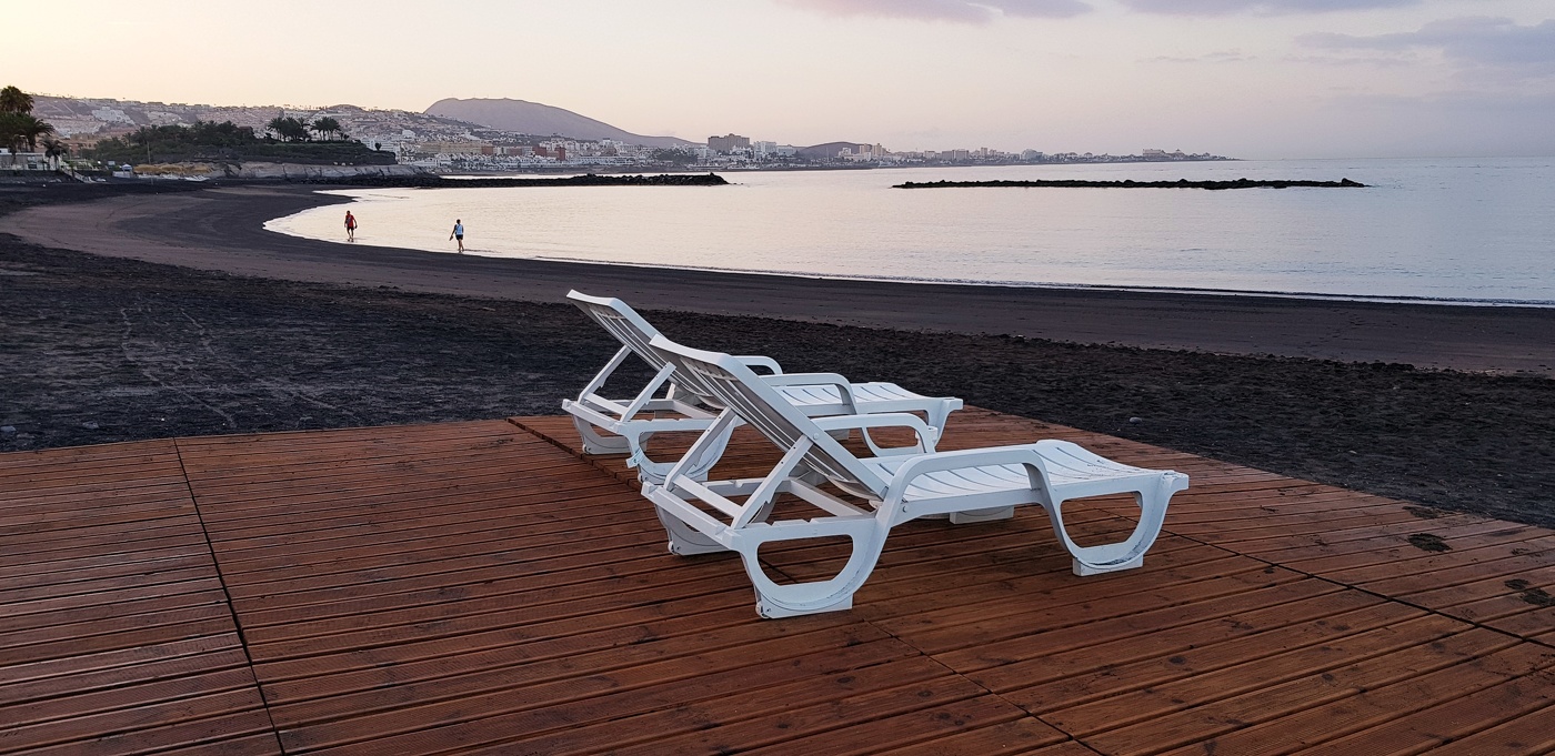 Пляж для двоих...