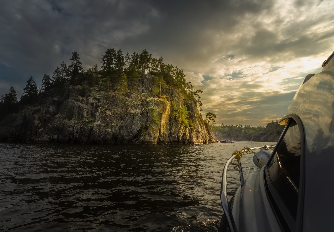 По ладожским шхерам