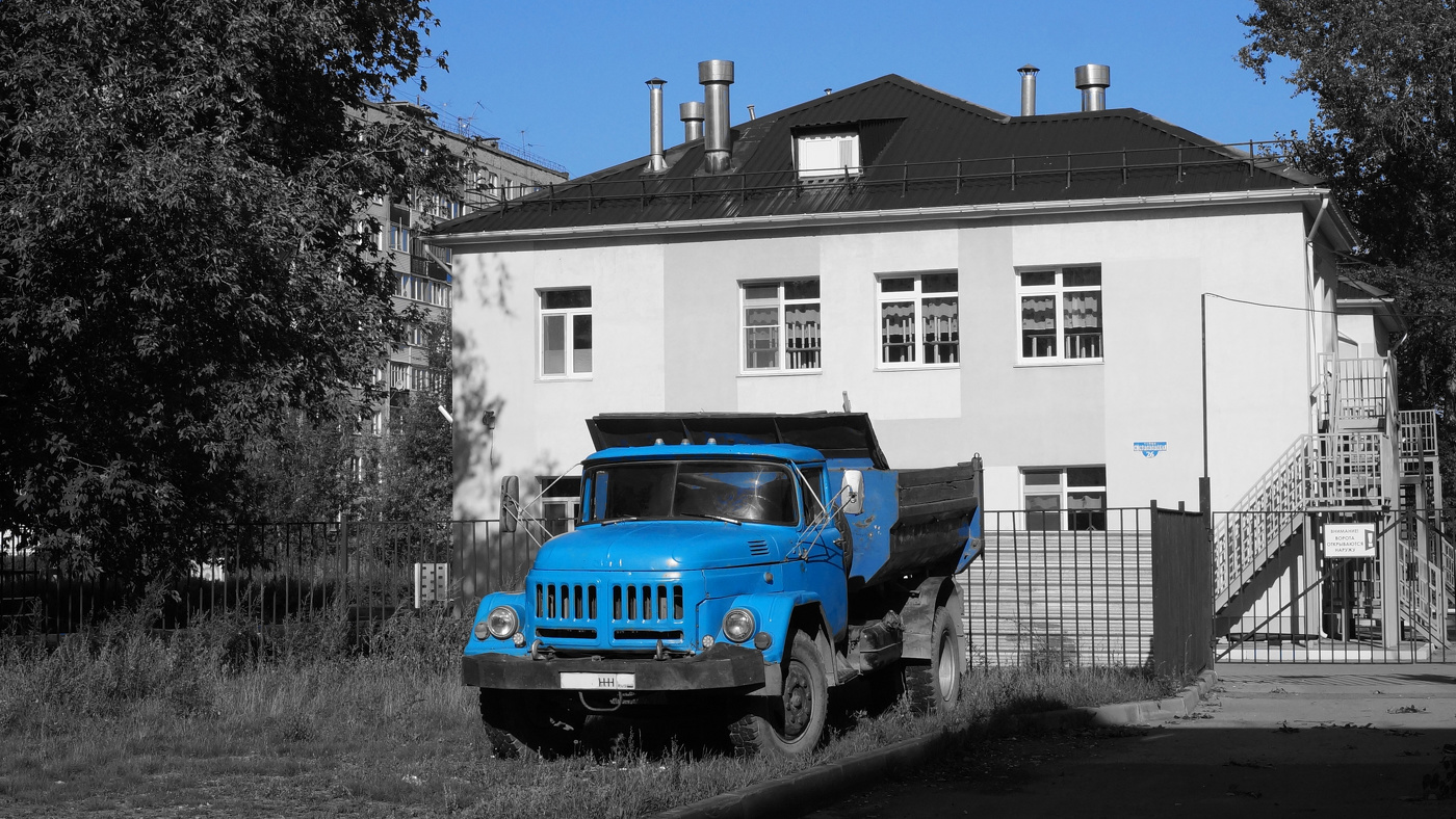 ЗИЛ.