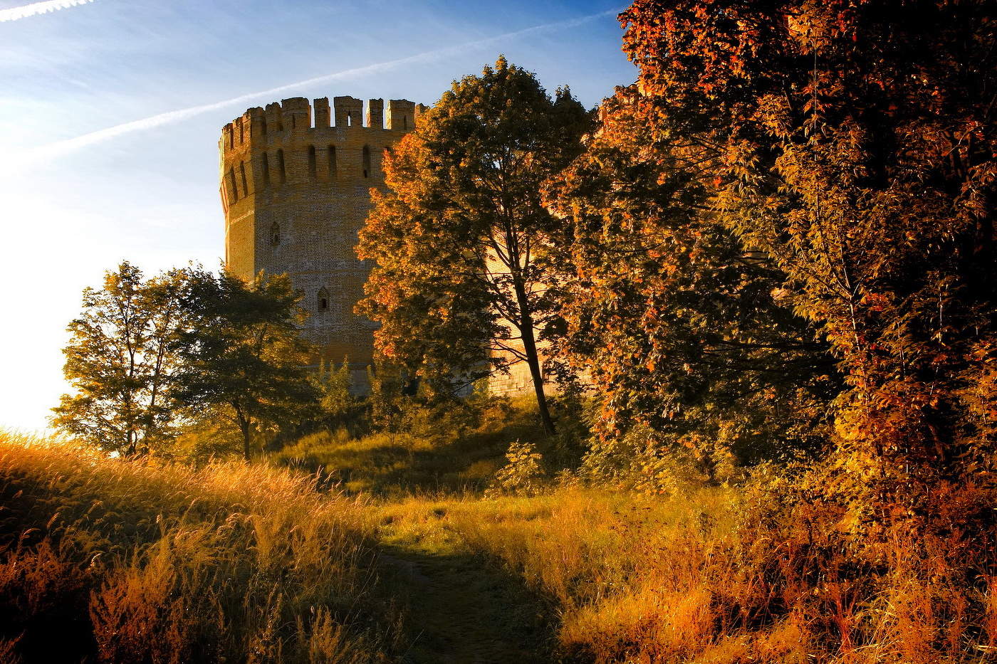 Осенним утром.