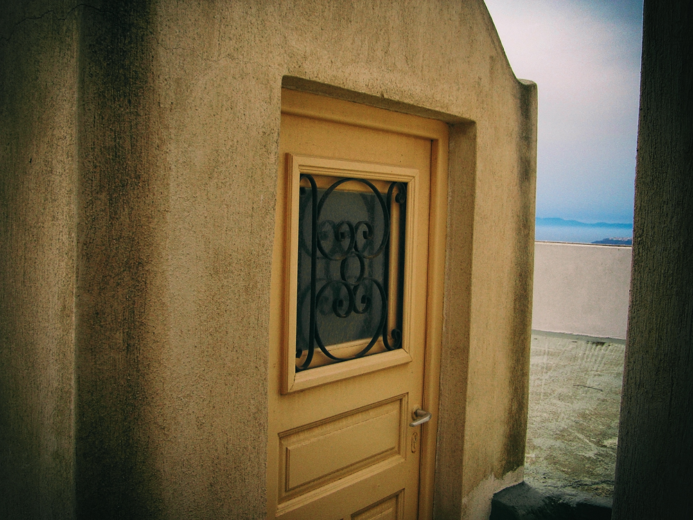 Показалось