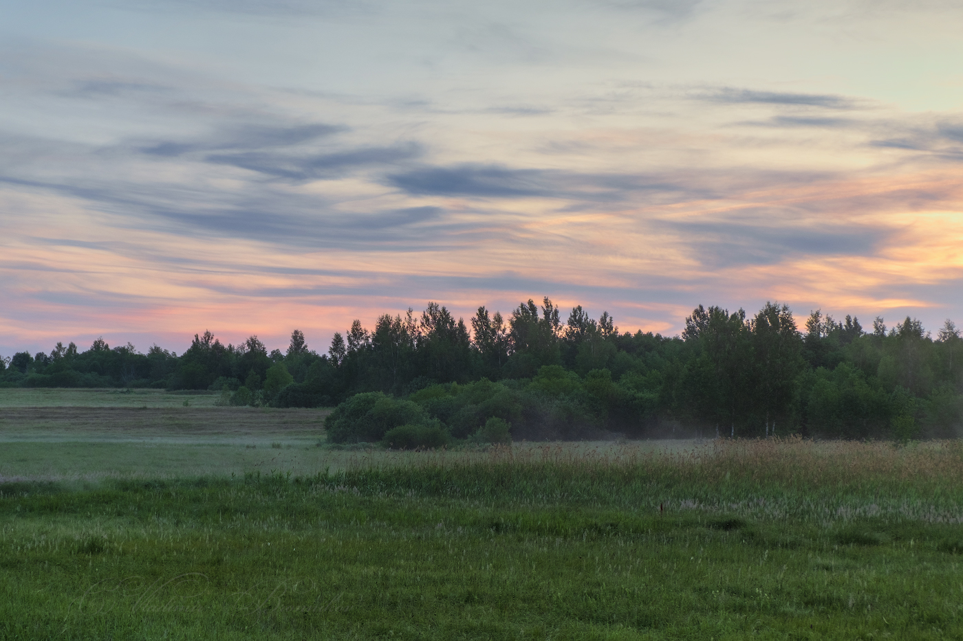 Предрассветные краски утра
