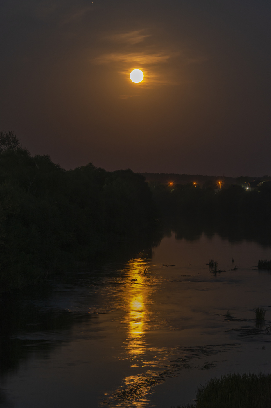 Луна и Сатурн