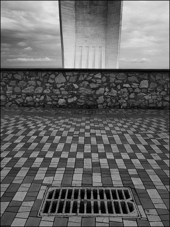 натюрморт с плиткой и типа парусом