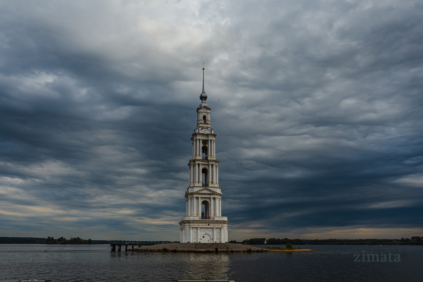 колокольня в Калязине