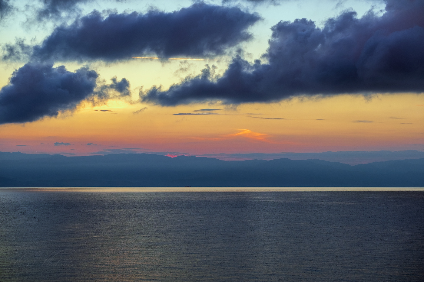 Предрассветный сюжет