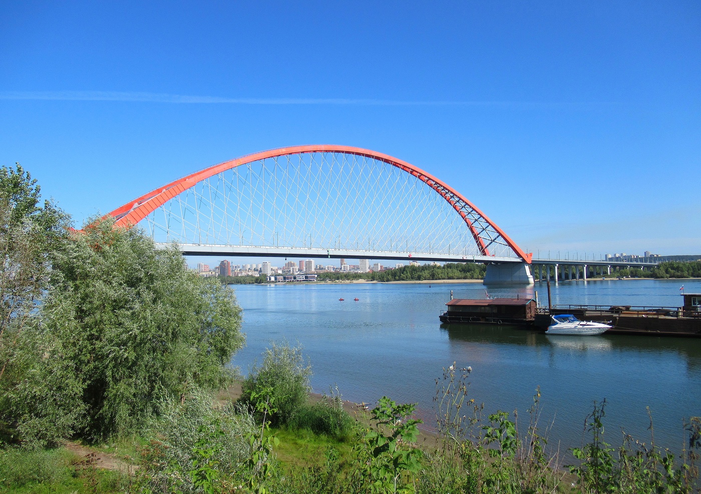 Мост через Обь