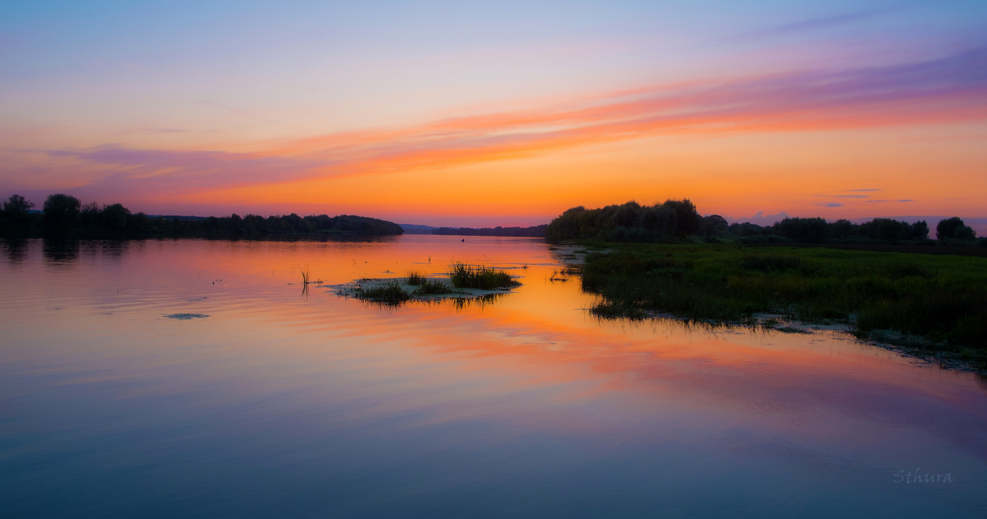Солнце скрылось.