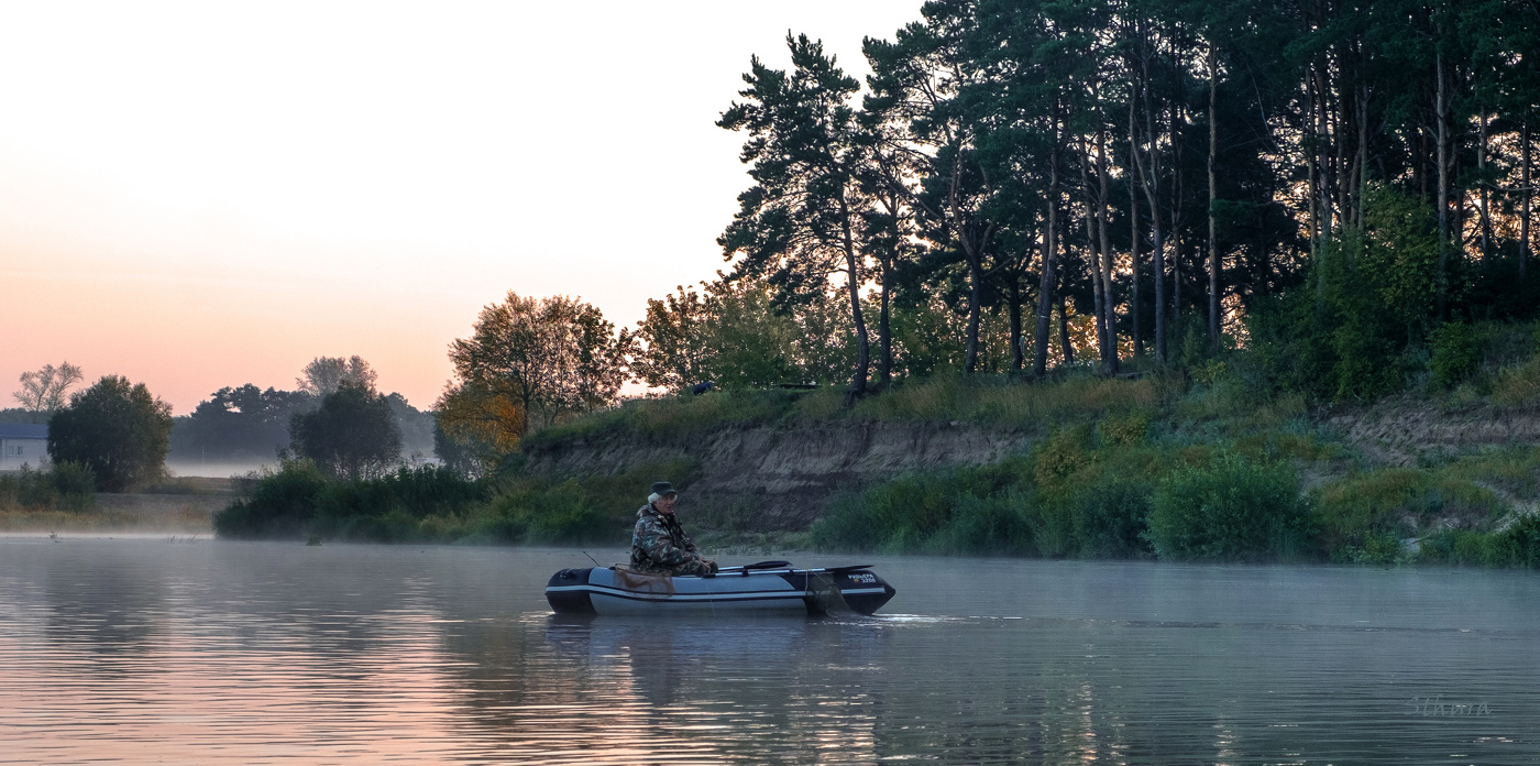 Рыбак на Оке.