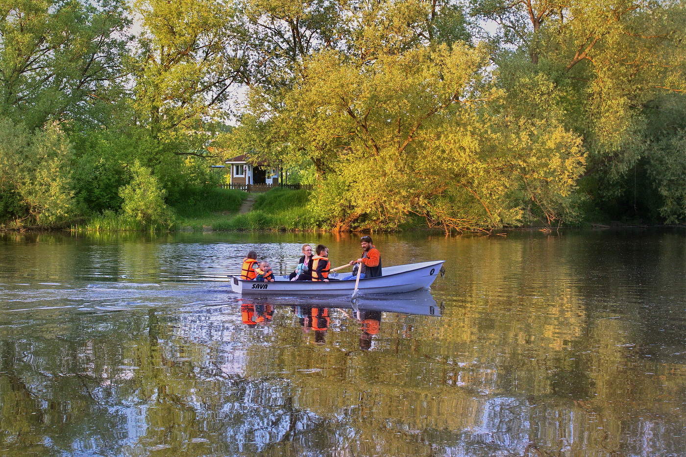 Июньский променад