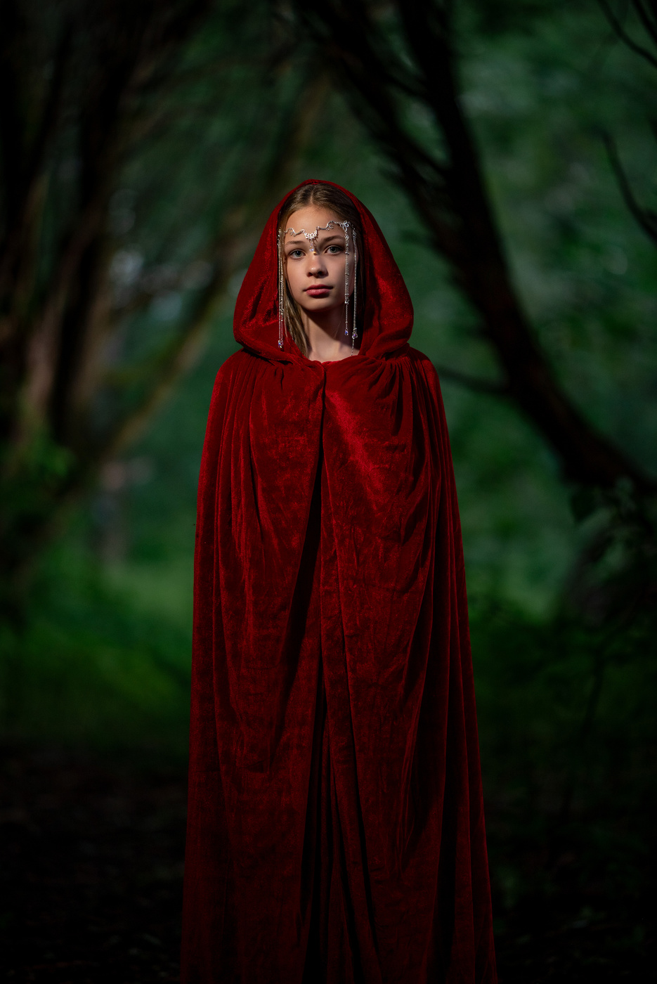 Красный плащ