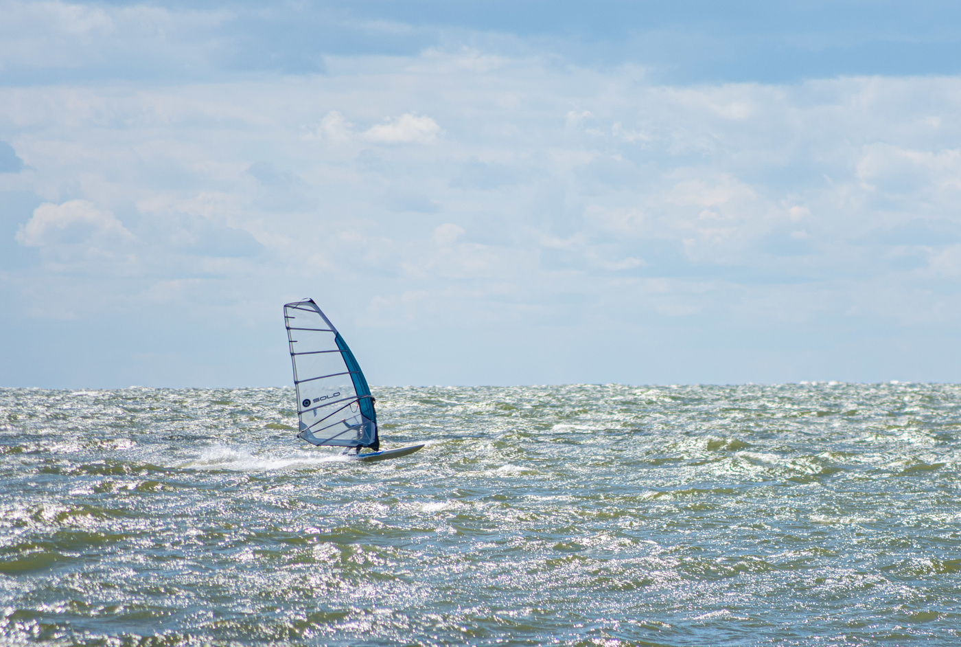 Обгоняя ветер