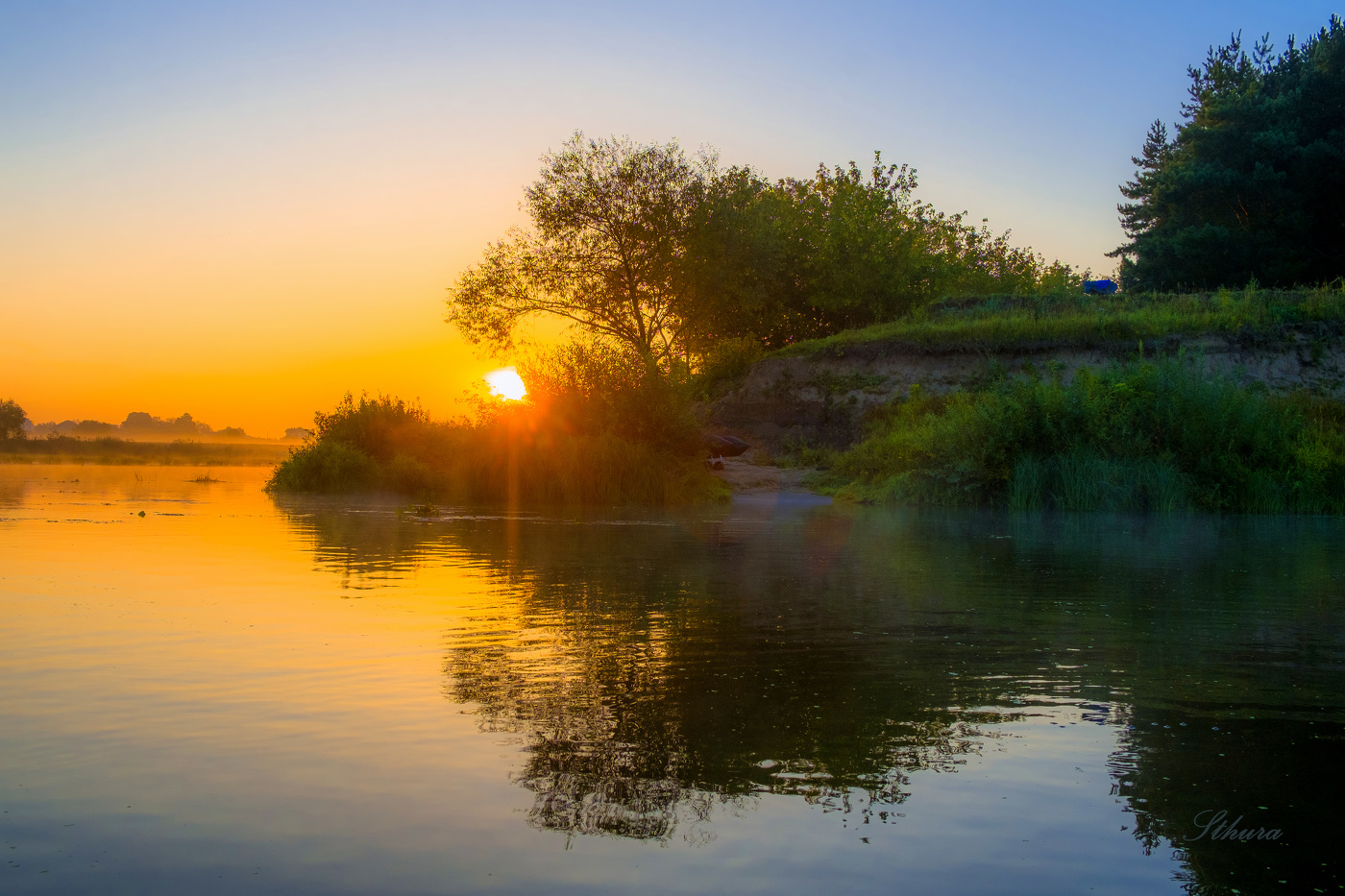 Рассвет на Оке.