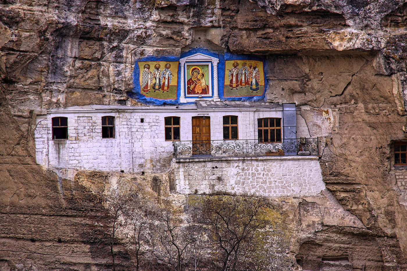 "Иконостас"